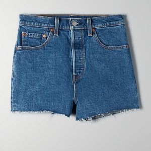 Levi’s ribcage shorts